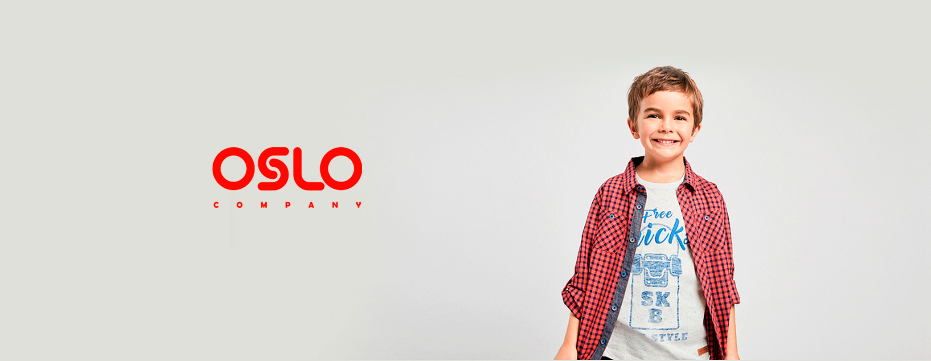 Cliente de prendas de vestir para niños